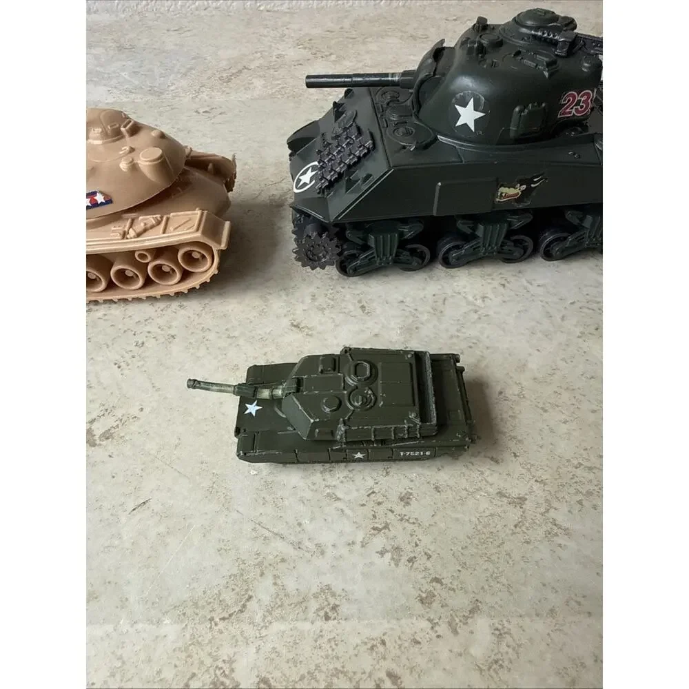 Vintage Lot of 3 Tanks Metal And Plastic Matchbox And More